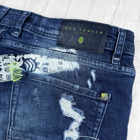 Ron Tomson Logo Graphic Distressed Jeans Men 34x30 Slim Straight Stretch Luxury - Picture 16 of 16